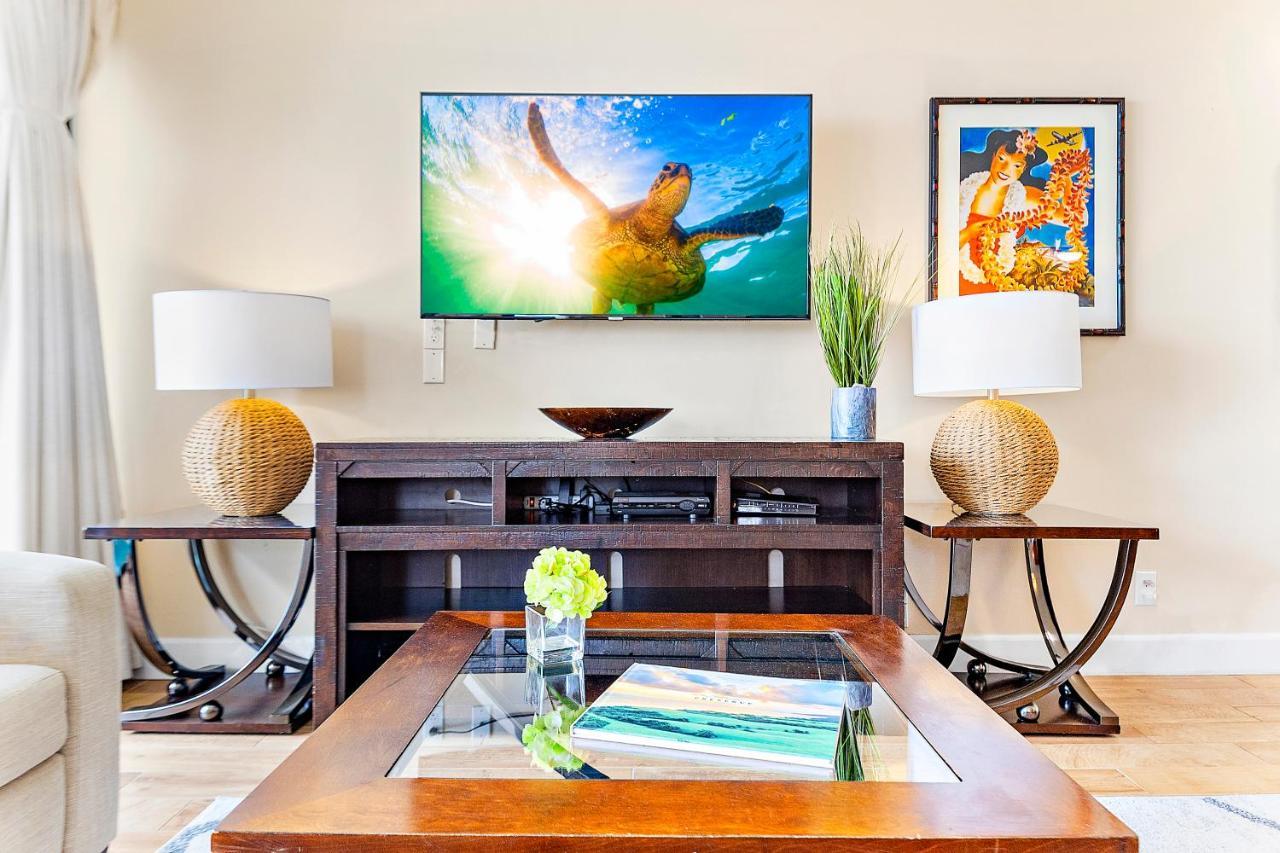 Waikiki Banyan 1Br With Great Ocean Views, Steps To Beach & Parking! Honolulu Buitenkant foto