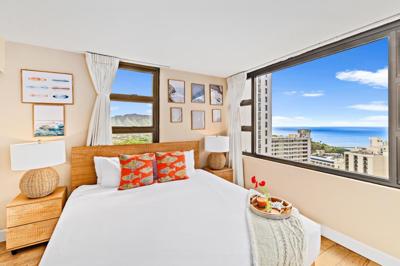 Waikiki Banyan 1Br With Great Ocean Views, Steps To Beach & Parking! Honolulu Buitenkant foto