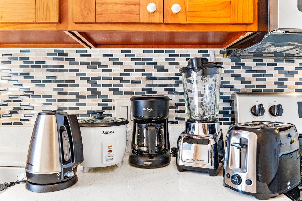 Waikiki Banyan 1Br With Great Ocean Views, Steps To Beach & Parking! Honolulu Buitenkant foto