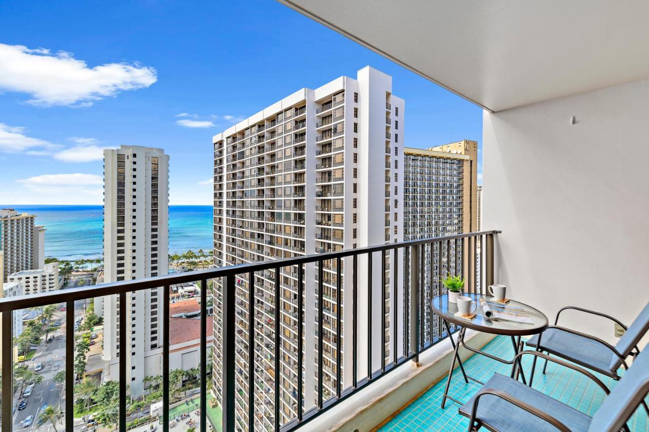Waikiki Banyan 1Br With Great Ocean Views, Steps To Beach & Parking! Honolulu Buitenkant foto
